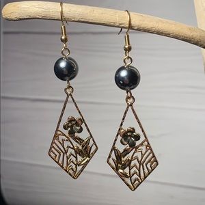 Hawaiian Plumeria with Shell Pearl Earrings